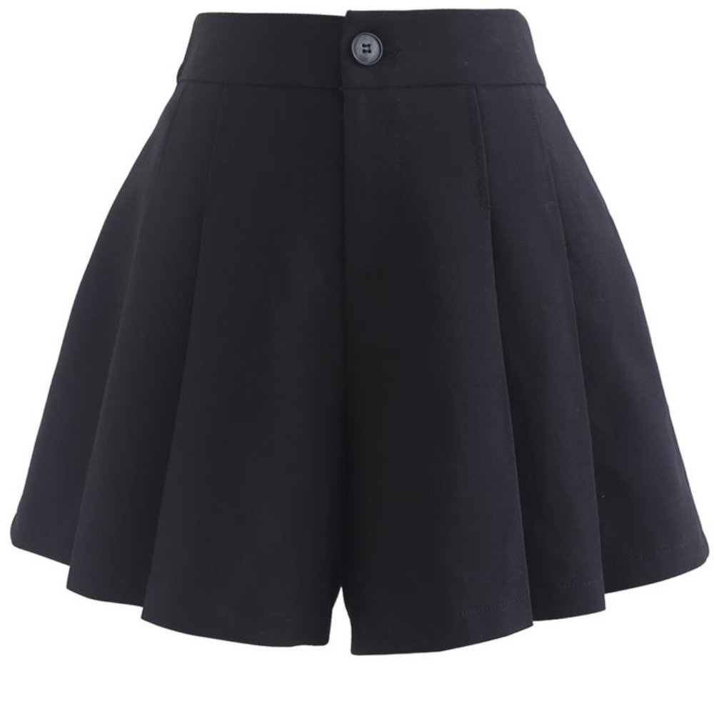 COPY - BLACK SIDE POCKET PLEATED SHORTS